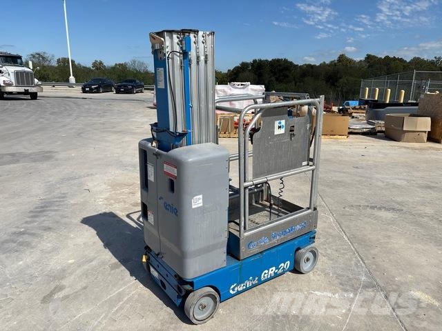 Genie GR-20 Вертикальные мачтовые подъемники