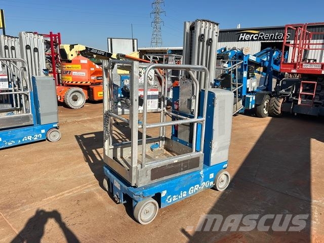 Genie GR-20 Ανυψωτήρες με κατακόρυφους πυλώνες
