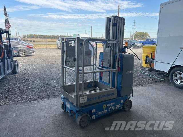 Genie GR-20 Plataformas de Mastro Vertical
