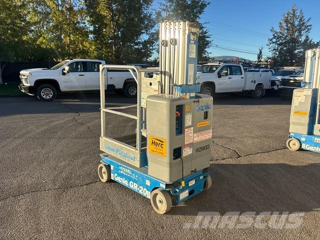 Genie GR-20 Plataformas de Mastro Vertical