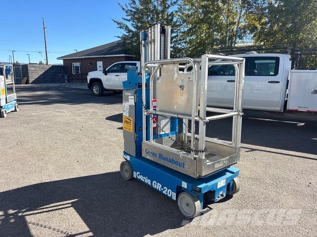 Genie GR-20 Plataformas con jaula de elevación