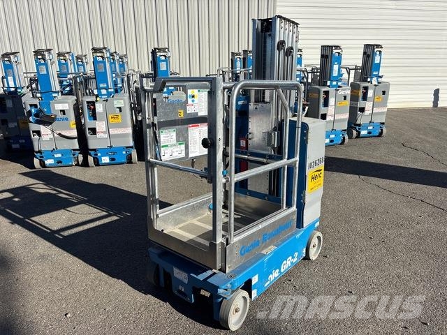 Genie GR-20 Vertical mast lifts
