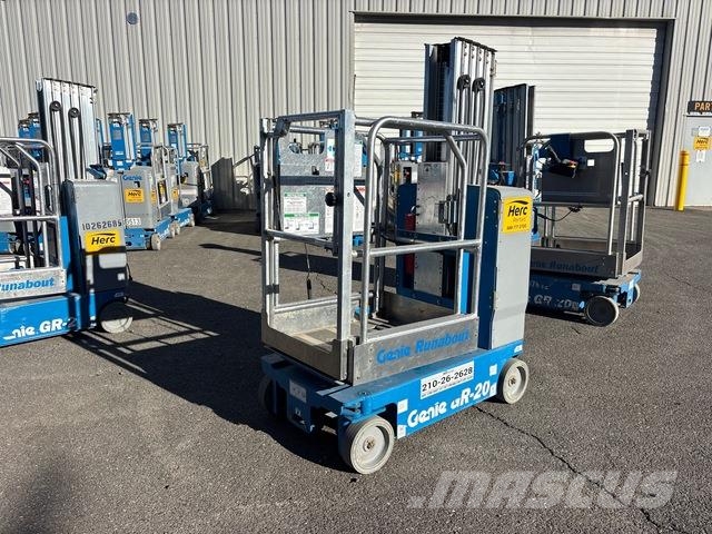 Genie GR-20 Vertical mast lifts