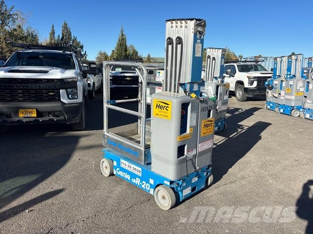 Genie GR-20 Vertical mast lifts