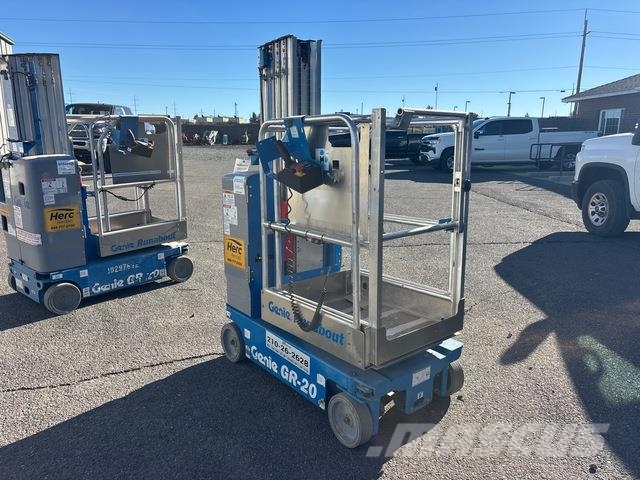 Genie GR-20 Vertical mast lifts