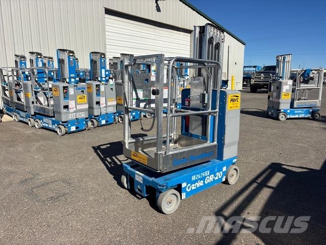 Genie GR-20 Vertical mast lifts