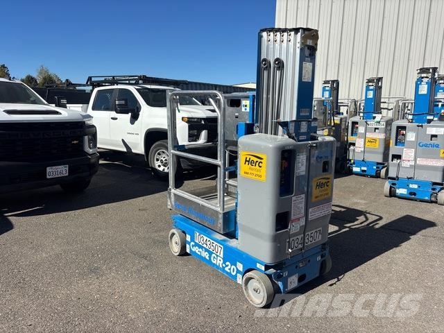 Genie GR-20 Vertical mast lifts