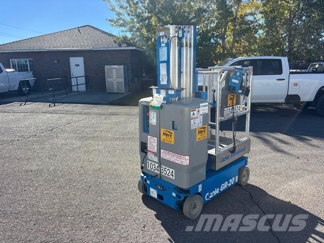 Genie GR-20 Vertical mast lifts
