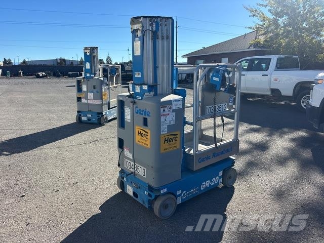 Genie GR-20 Vertical mast lifts