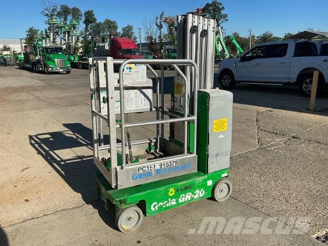 Genie GR-20 Vertikālie pacēlāji