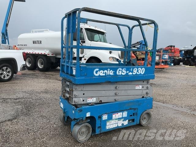 Genie GS-1930 Šķerveida pacēlāji