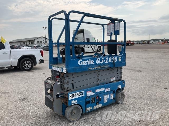 Genie GS-1930 Scissor lifts