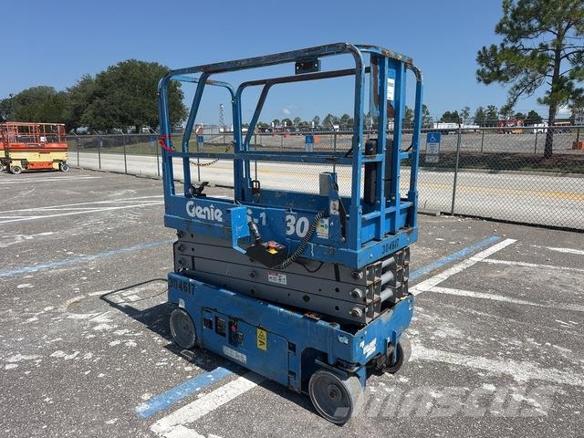Genie GS-1930 Piattaforme a pantografo