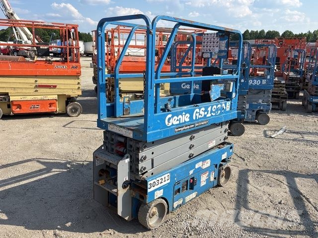 Genie GS-1930 シザースリフト