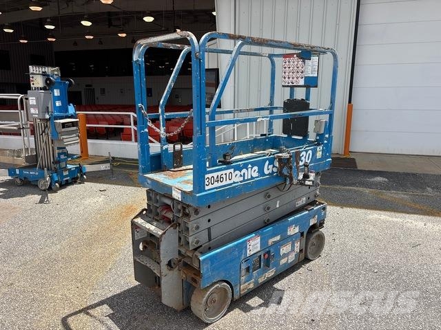 Genie GS-1930 Scissor lifts
