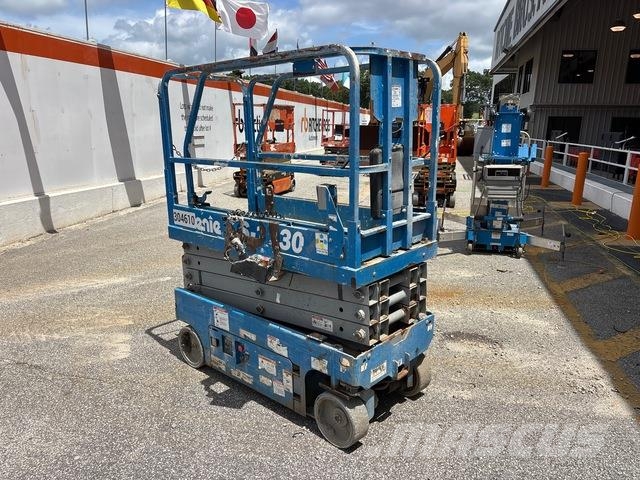 Genie GS-1930 Scissor lifts