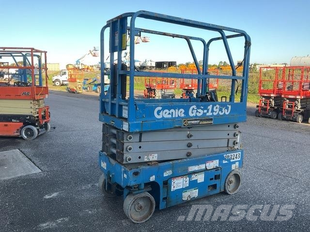 Genie GS-1930 Šķerveida pacēlāji