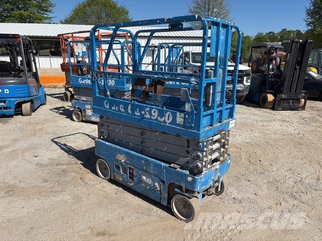 Genie GS-1930 Piattaforme a pantografo
