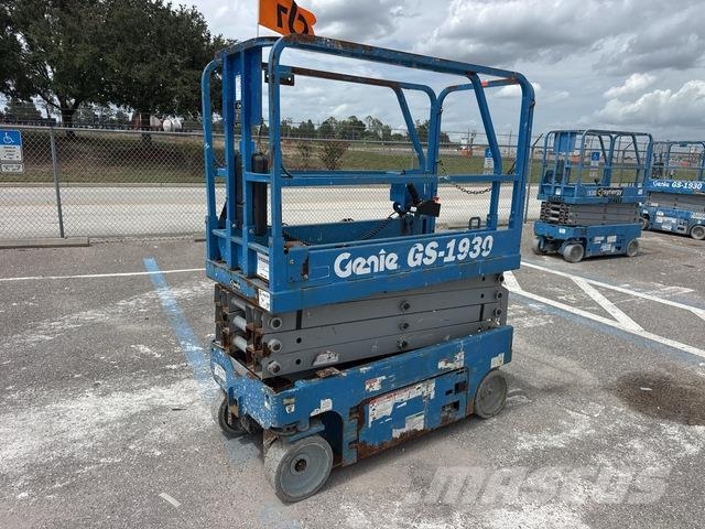 Genie GS-1930 Saxliftar