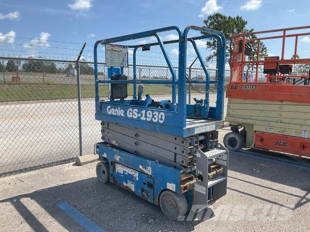 Genie GS-1930 Saxliftar