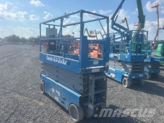 Genie GS-2632 Scheren-Arbeitsbühnen