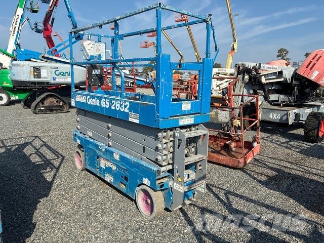 Genie GS-2632 Scissor lifts