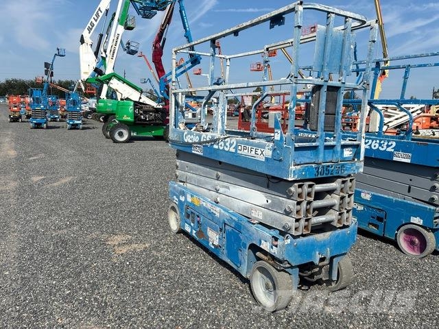 Genie GS-2632 Scissor lifts