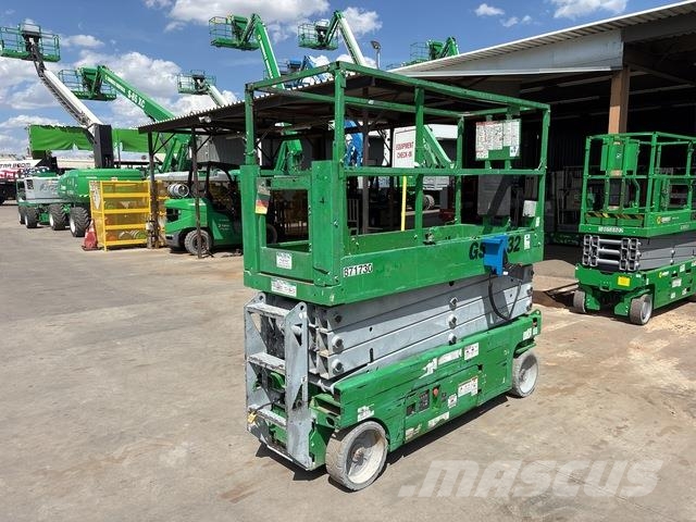 Genie GS-2632 剪式升降機