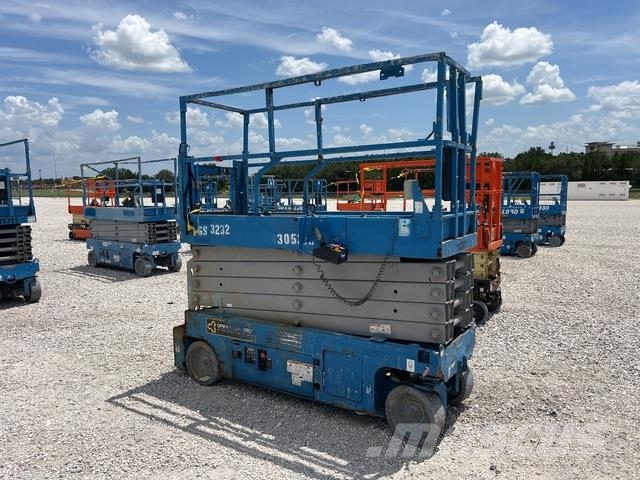Genie GS-3232 Elevadores de tesoura