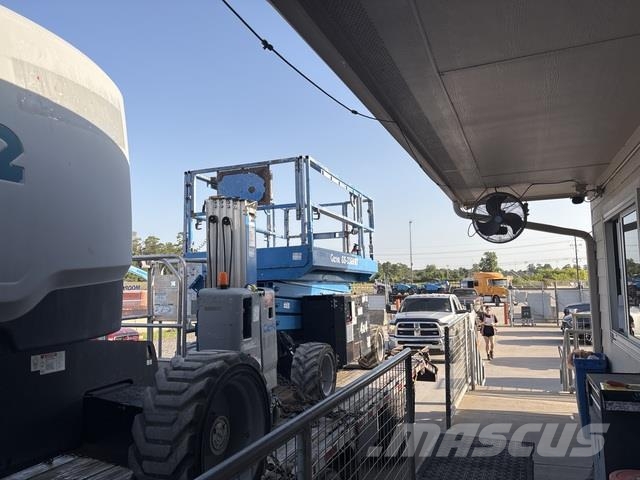 Genie GS-3369RT Scissor lifts