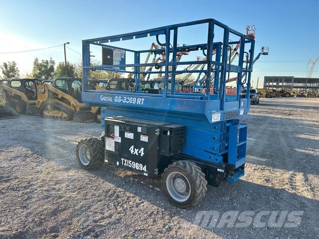 Genie GS-3369RT Ollós emelők