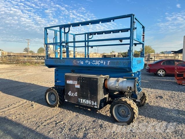 Genie GS-3369RT Ollós emelők