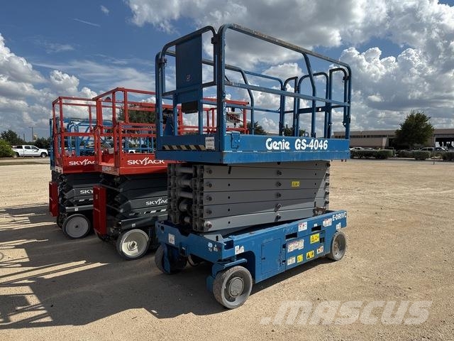 Genie GS-4046 Scissor lifts