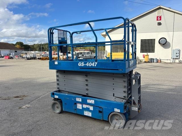 Genie GS-4047 Ollós emelők