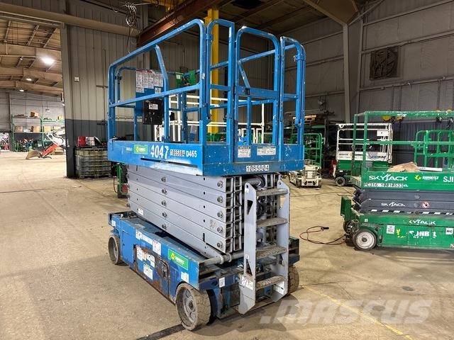 Genie GS-4047 Scissor lifts
