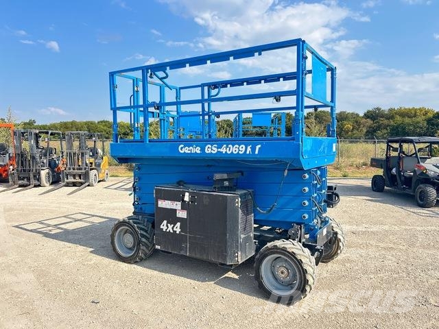 Genie GS-4069 RT Schaarhoogwerkers