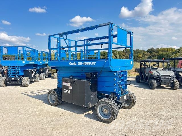 Genie GS-4069 RT Schaarhoogwerkers