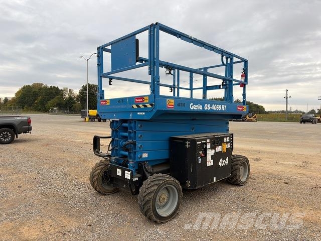 Genie GS-4069 RT Elevadores de tesoura