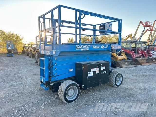 Genie GS-4069DC رافعات مقصية الشكل