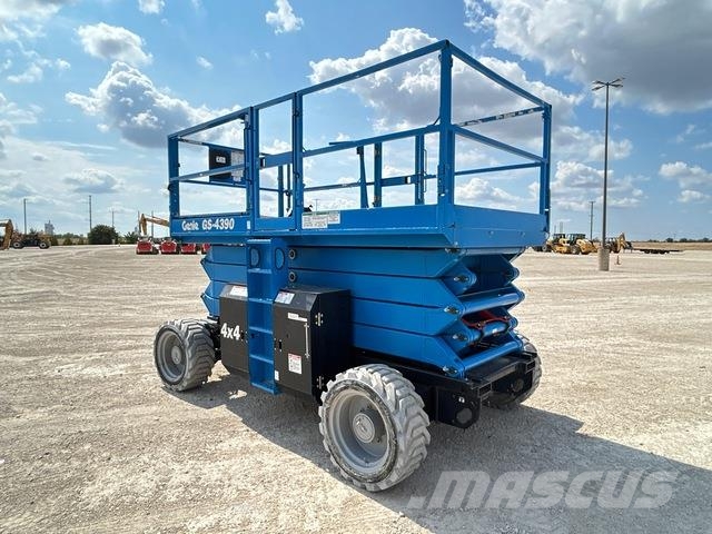 Genie GS-4390 Schaarhoogwerkers