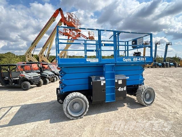 Genie GS-4390 Schaarhoogwerkers