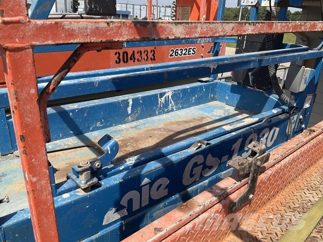 Genie GS1930 Підйомники-ножиці