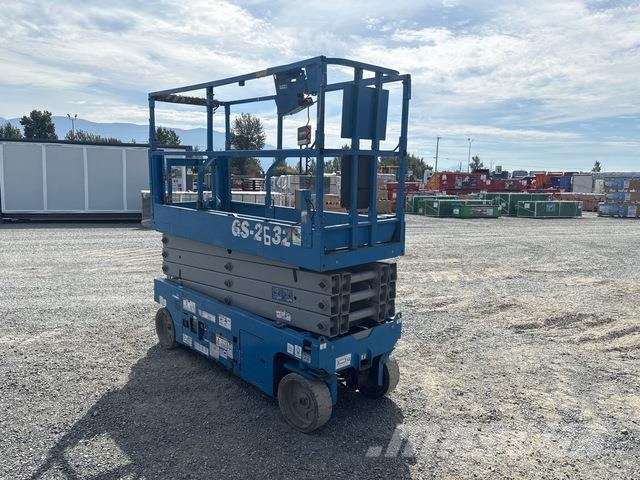 Genie GS2632 Žirkliniai keltuvai