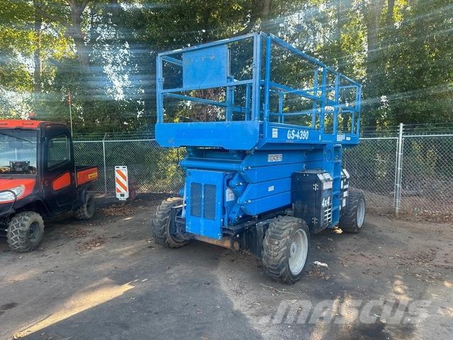 Genie GS4390RT Scissor lifts