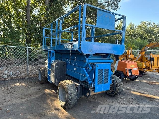 Genie GS4390RT Ножничные подъемники