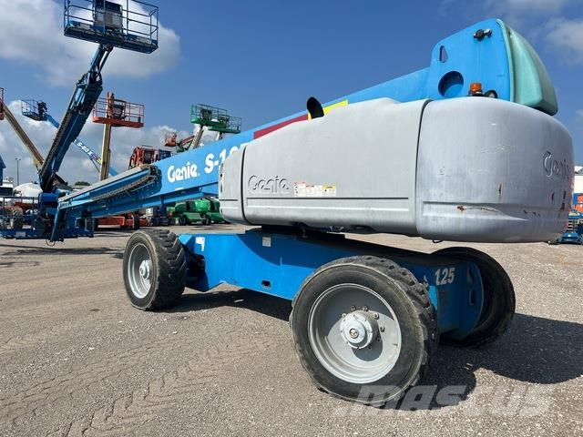 Genie S-125 Телескопічні підйомники