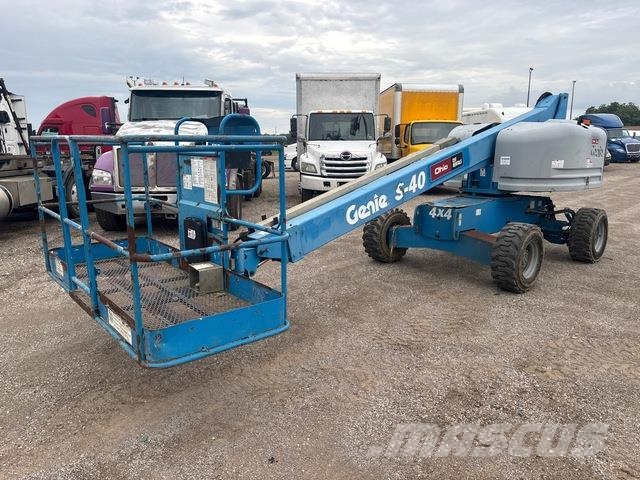 Genie S-40 Nacele cu brat telescopic