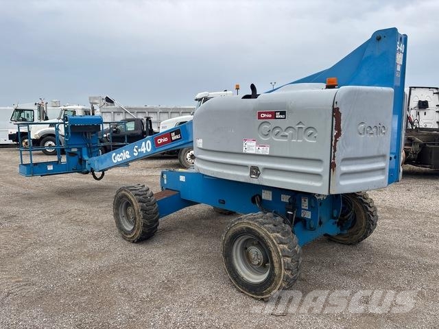 Genie S-40 Nacele cu brat telescopic
