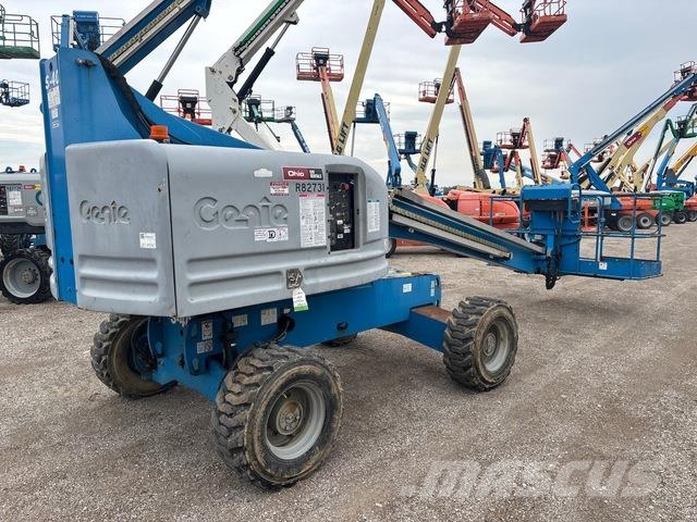 Genie S-40 Nacele cu brat telescopic