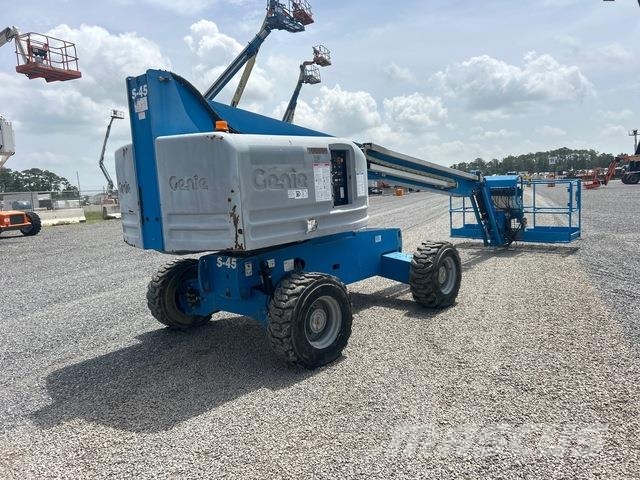 Genie S-45 Телескопічні підйомники
